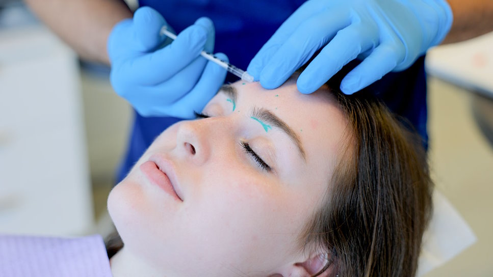 NON-SURGICAL MEDICAL AESTHETICS COURSE